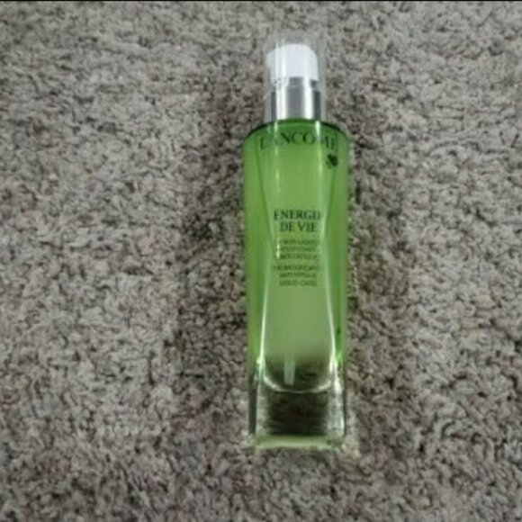 Energie De Vie Smoothing & Glow Boosting Liquid Care - For All Skin Types